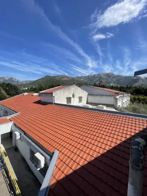 Izvođenje krovopokrivačkih radova - Hidromaks hidroizolacija Izvođenje krovopokrivačkih radova - Hidromaks hidroizolacija