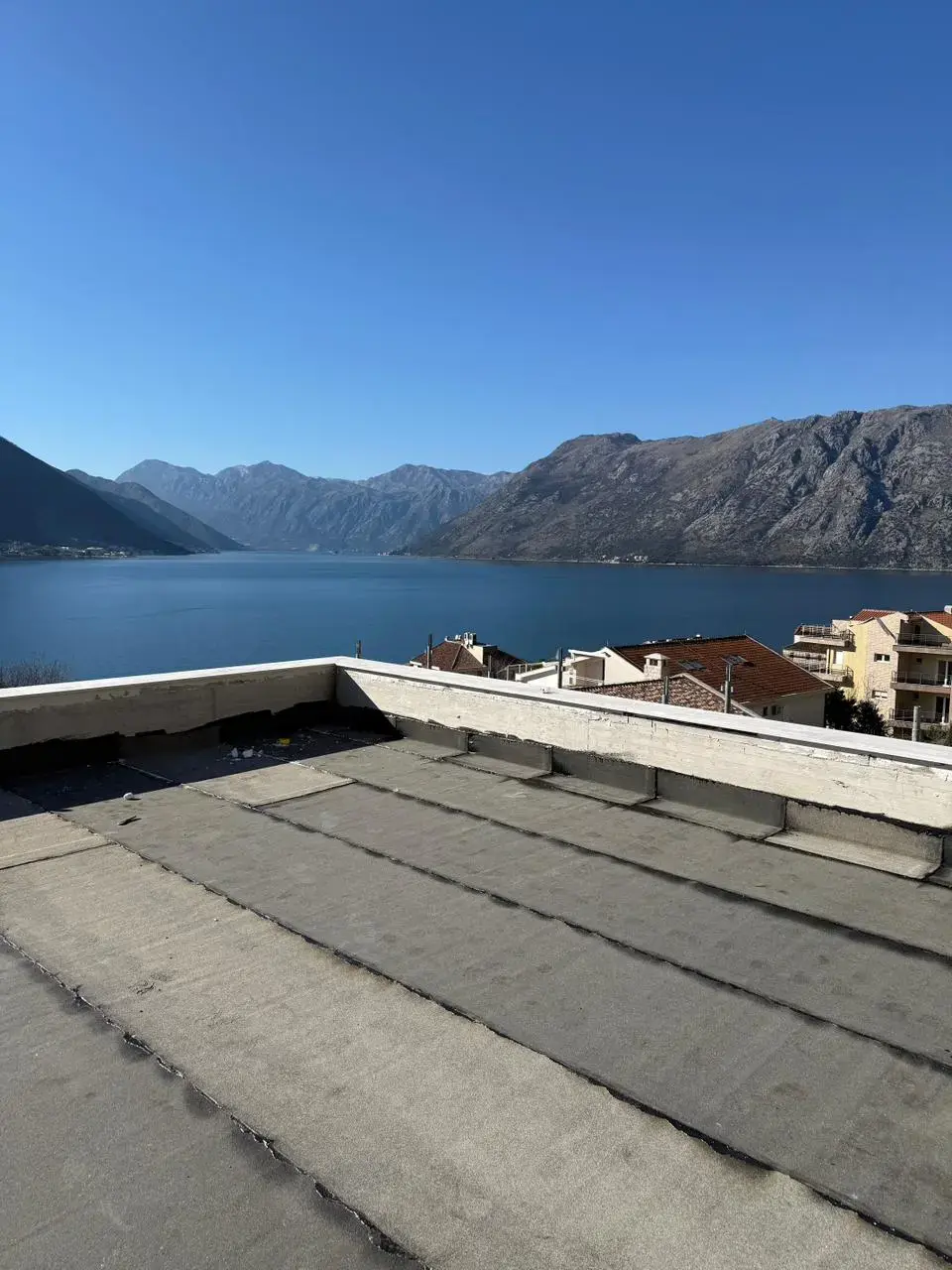 Sistem sa bitumenskim rolnama u 2 sloja - Hidromaks hidroizolacija Sistem sa bitumenskim rolnama u 2 sloja - Hidromaks hidroizolacija